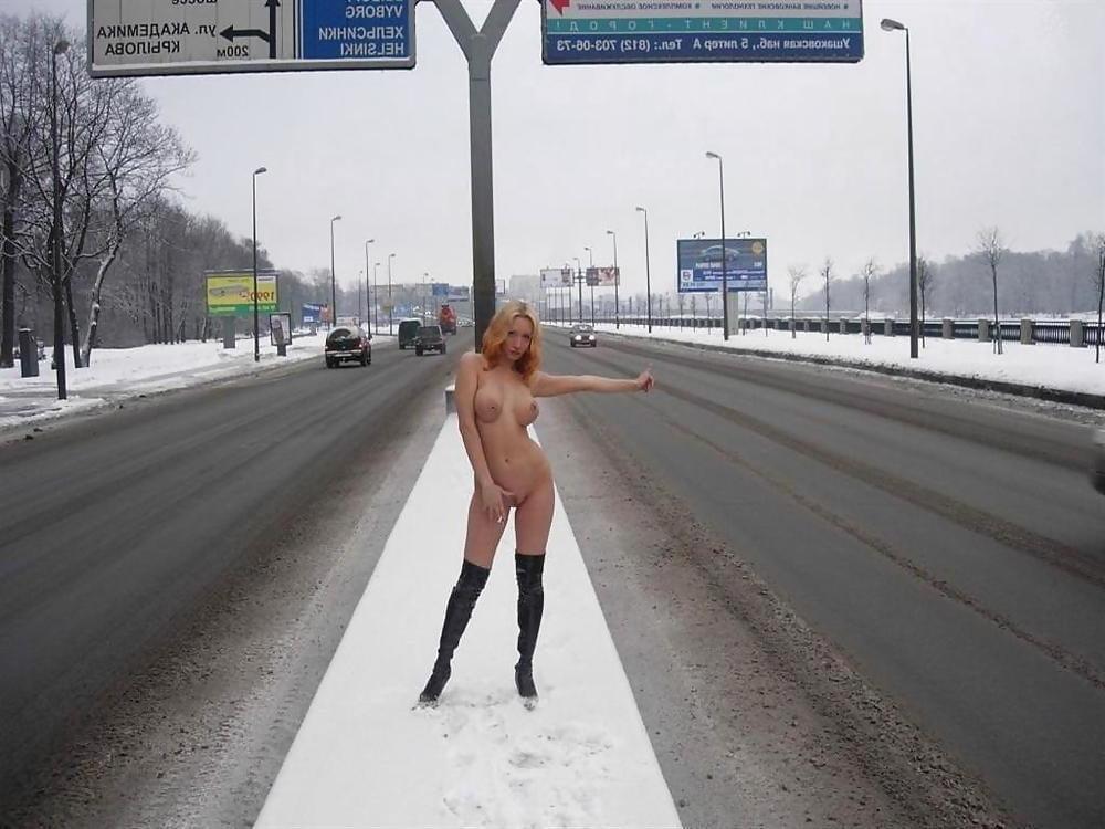 25P Random Ladies Outdoor 01