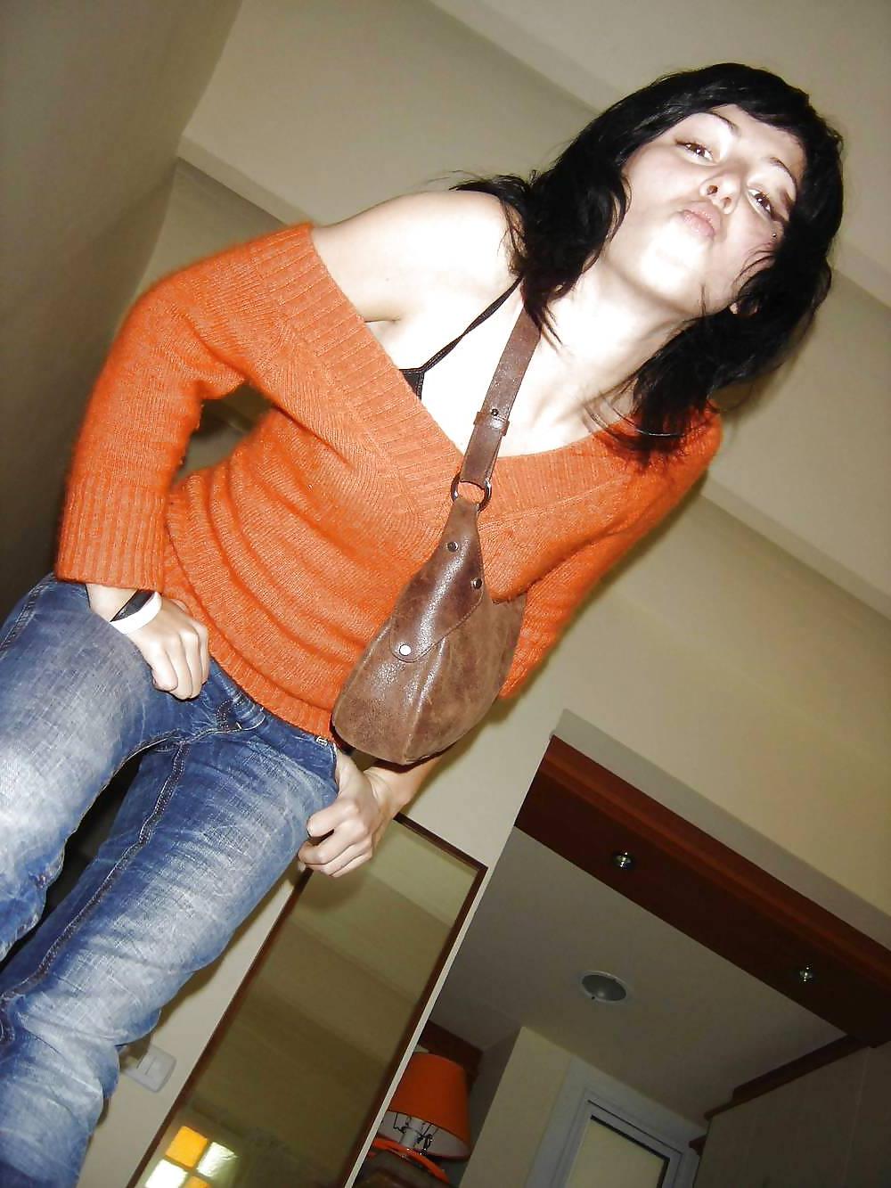 25P French Slut Julie