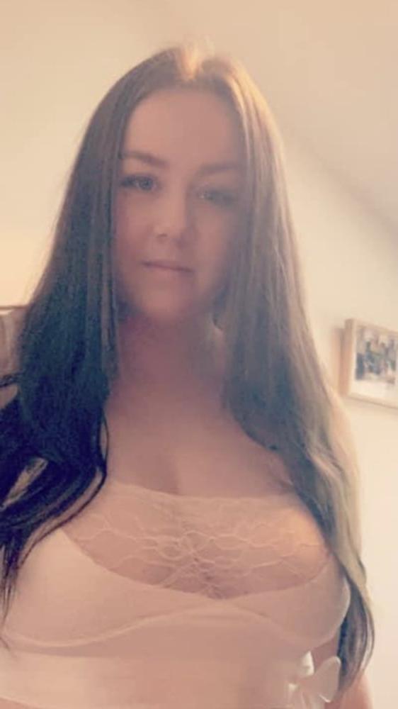 14P Busty Ava