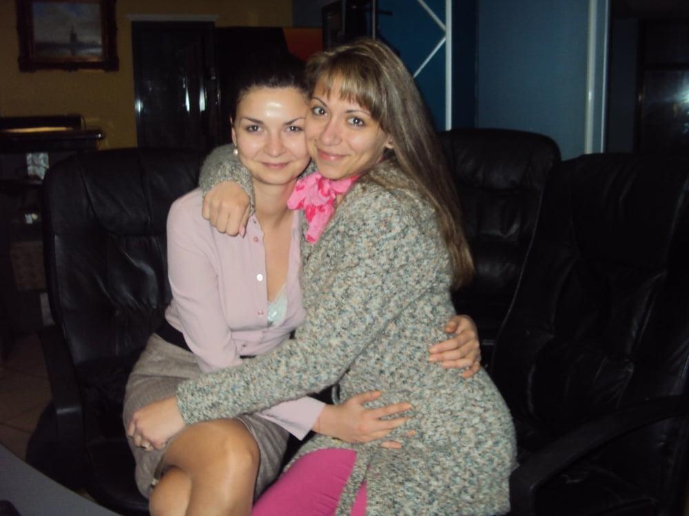 25P sexy females in tights pantyhose nylons 60