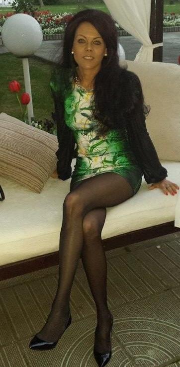 25P sexy females in tights pantyhose nylons 60