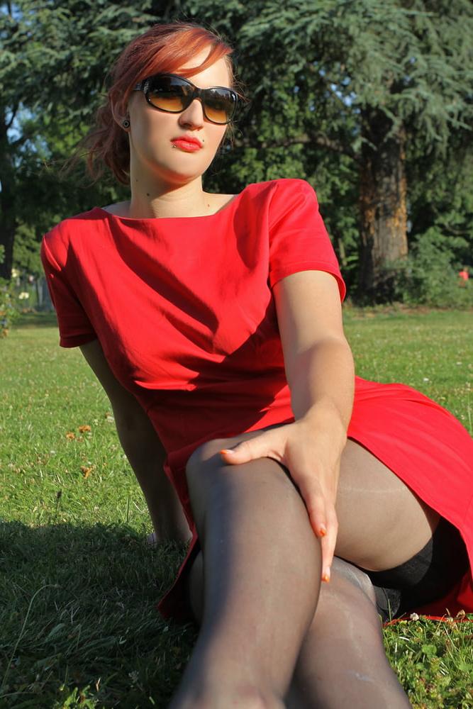 25P Russian Slags in pantyhose - Redhead Whore