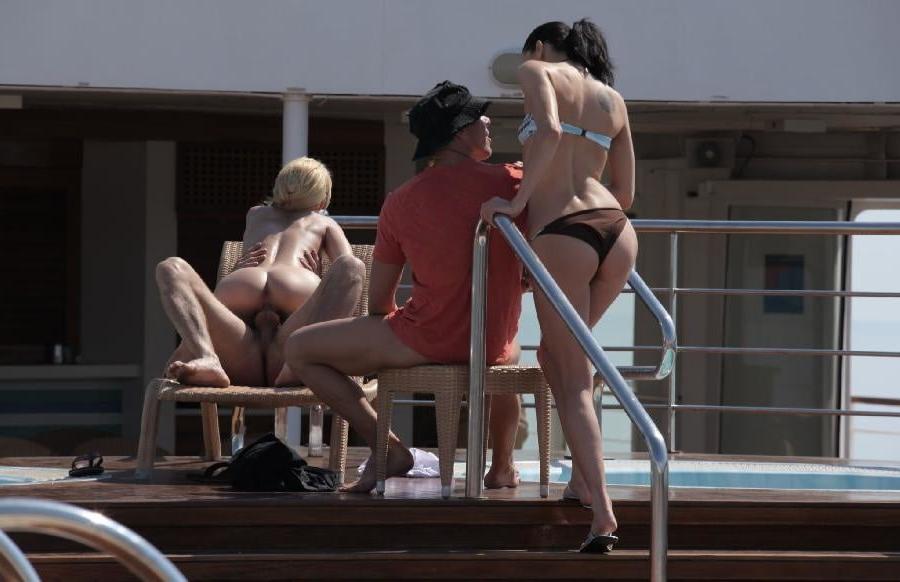 25P Mix boat sexe 08