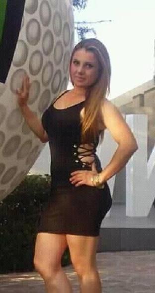 25P A sensual Black Dress (59)