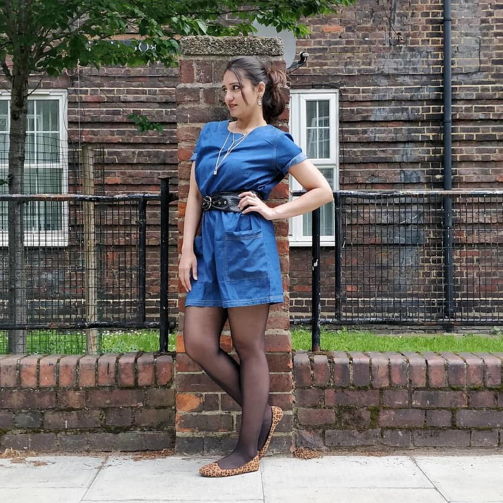 19P Paki Sluts in Pantyhose