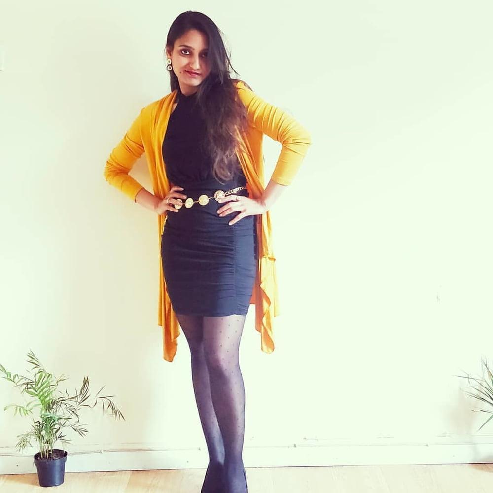 19P Paki Sluts in Pantyhose