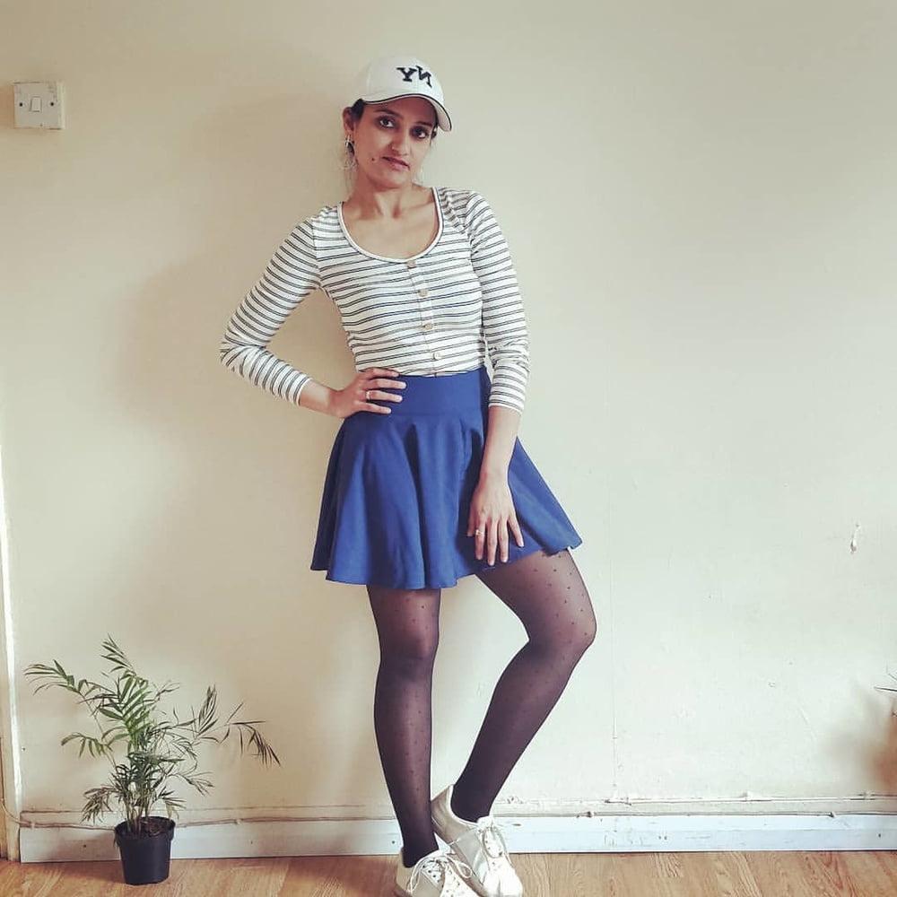 19P Paki Sluts in Pantyhose