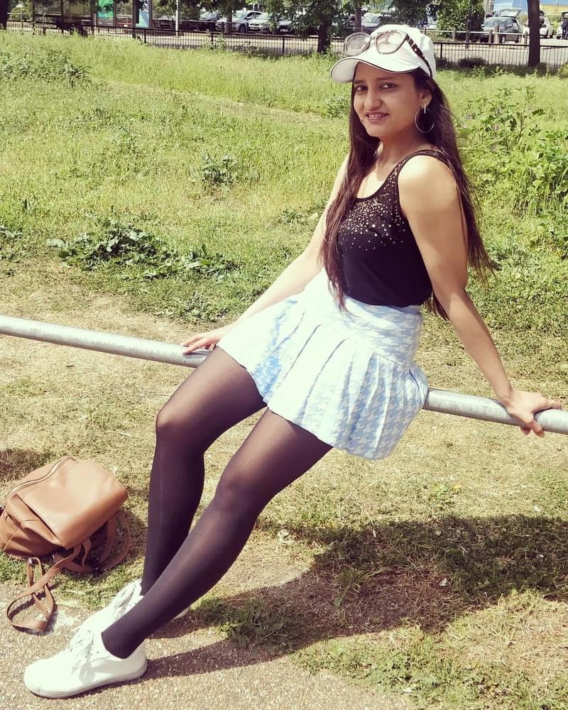 19P Paki Sluts in Pantyhose