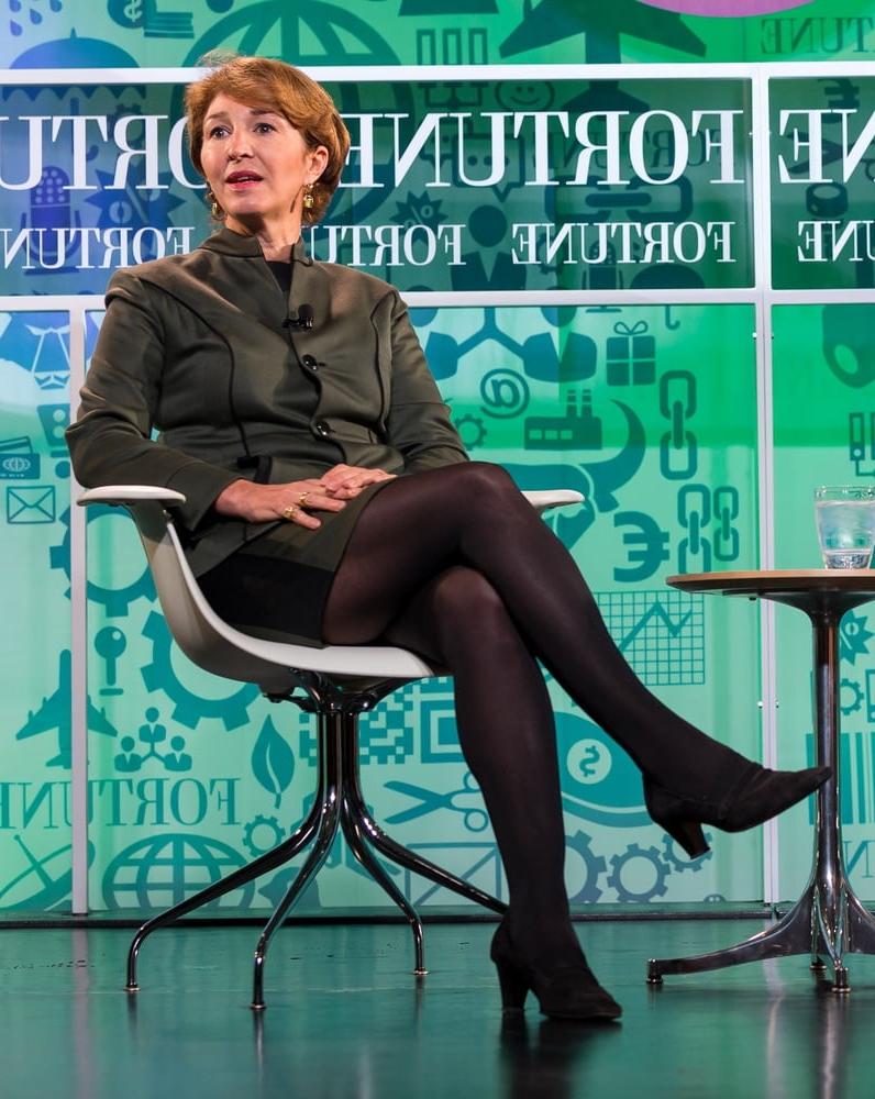 20P Mature Conference Cunts in Pantyhose