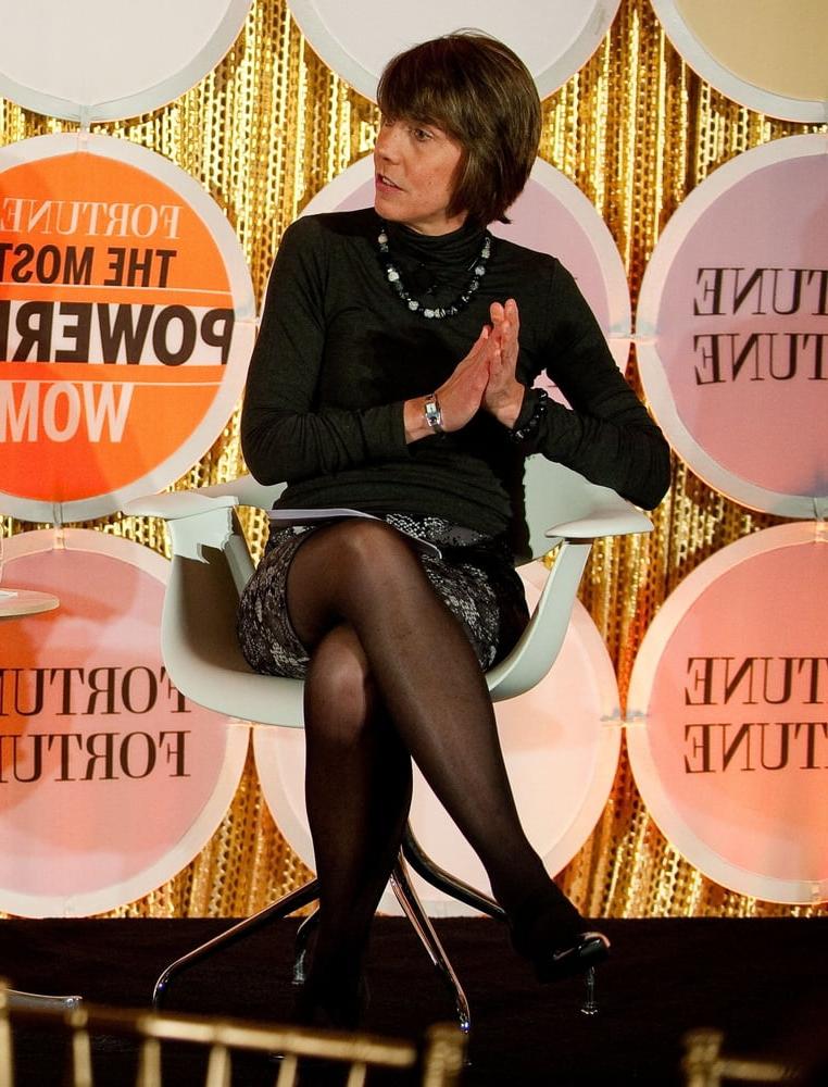20P Mature Conference Cunts in Pantyhose