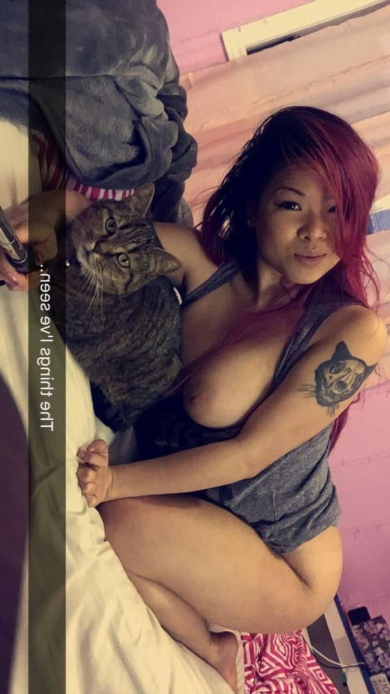 25P Busty Slutty Women And Hard Asses
