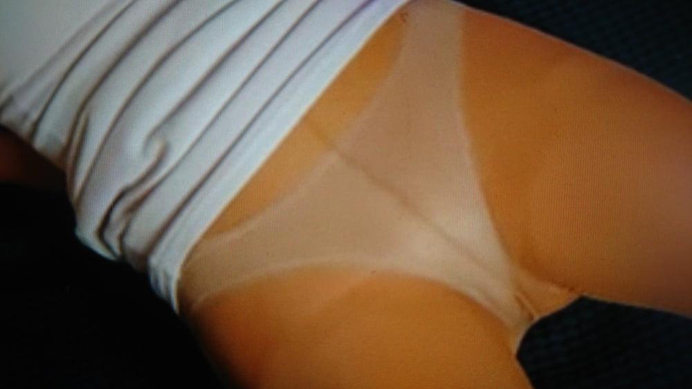 25P Pantyhose show