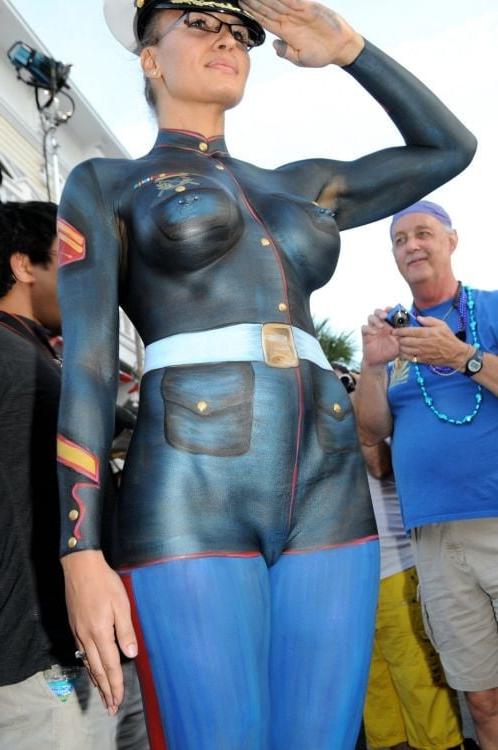 25P Body painting