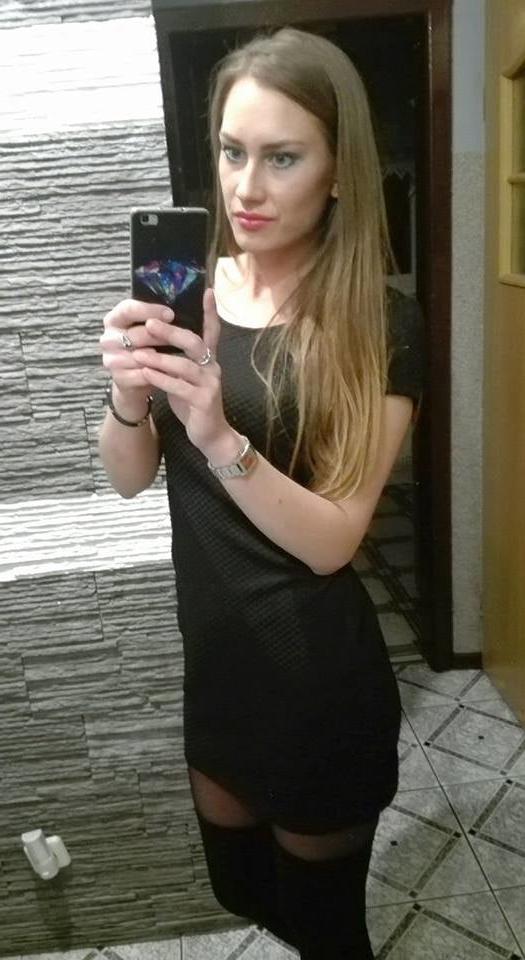 25P sexy females in tights pantyhose nylons 64