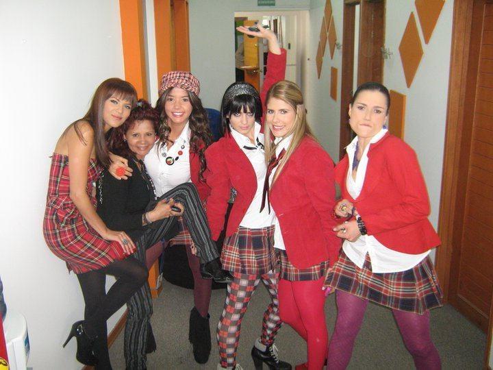 25P sexy females in tights pantyhose nylons 57