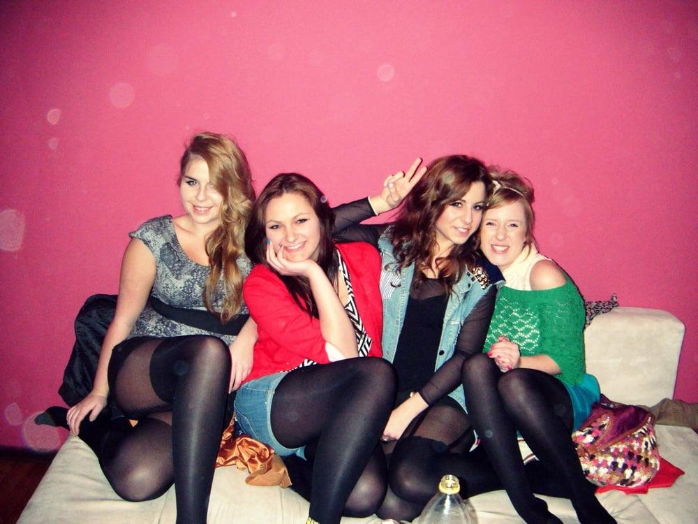 25P sexy females in tights pantyhose nylons 63