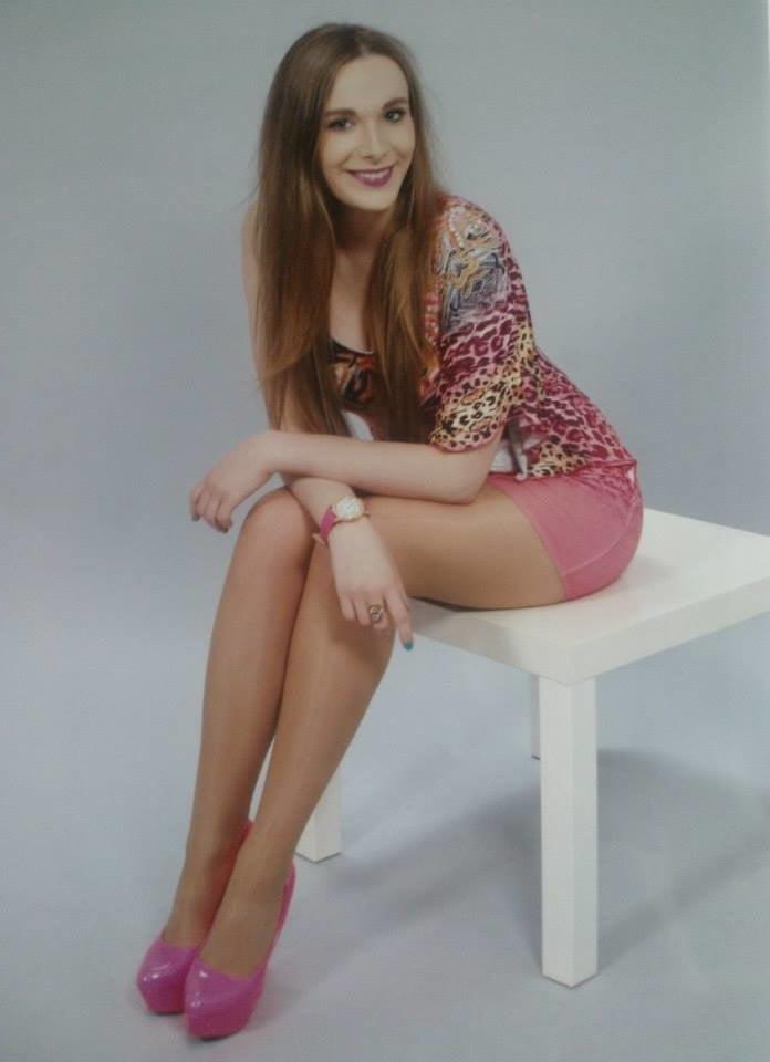 25P sexy females in tights pantyhose nylons 63