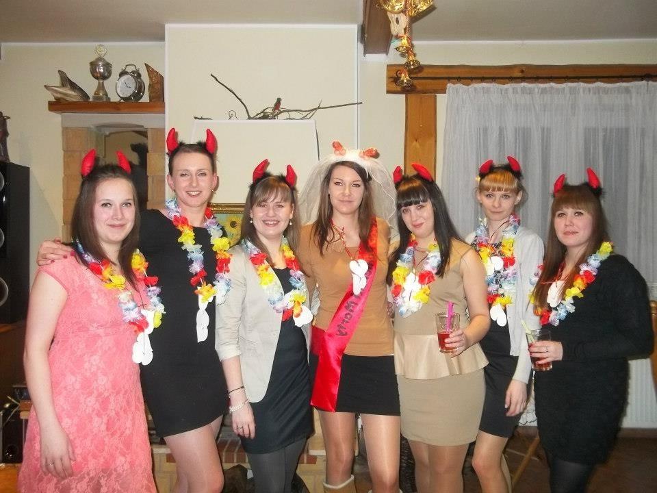 25P sexy females in tights pantyhose nylons 63