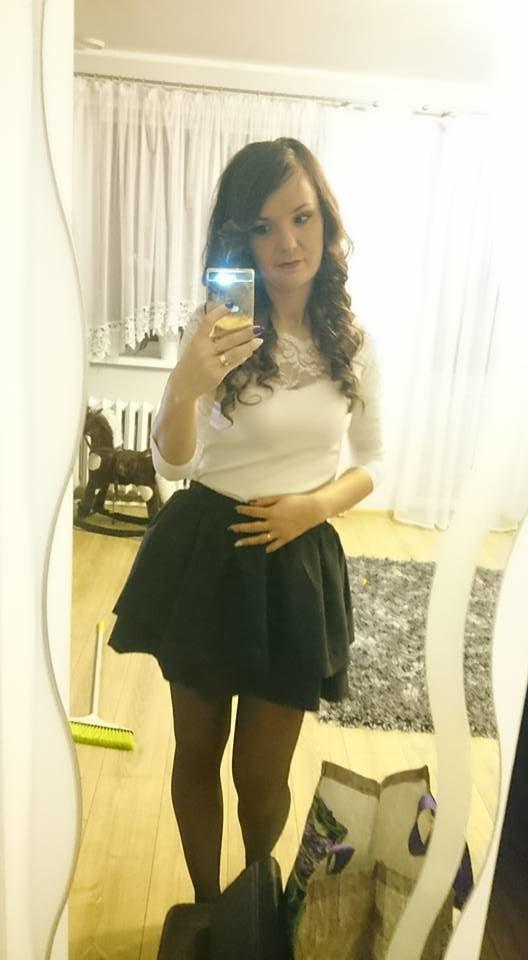 25P sexy females in tights pantyhose nylons 63