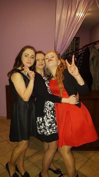 25P sexy females in tights pantyhose nylons 63