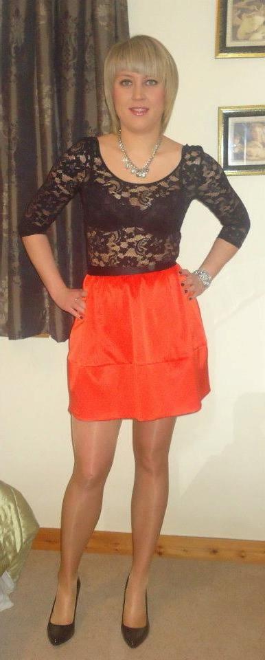 25P sexy females in tights pantyhose nylons 49