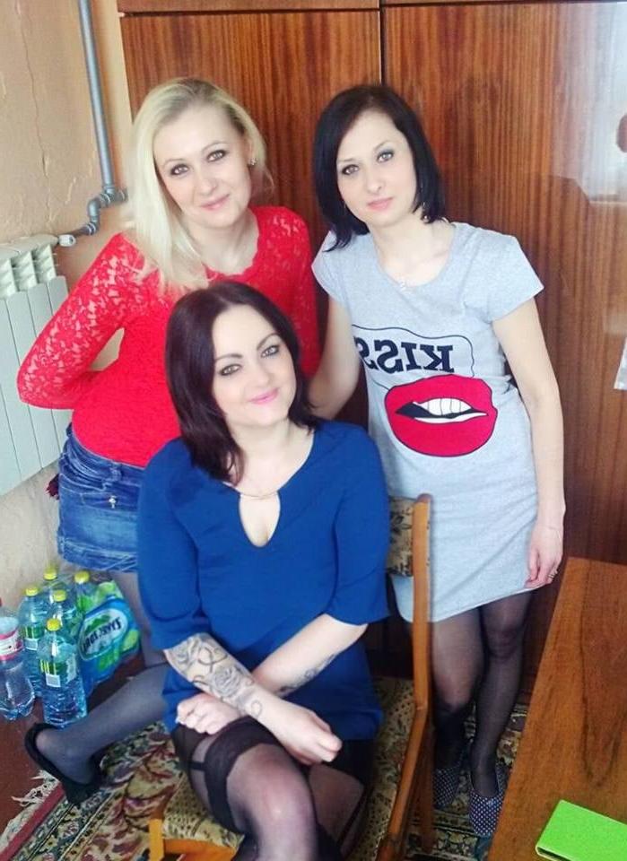 25P sexy females in tights pantyhose nylons 51