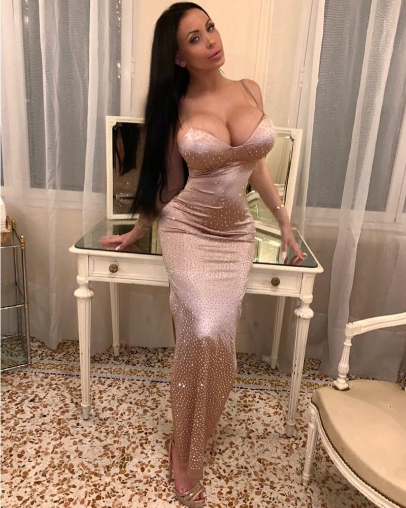 25P Tight dress big tits 3