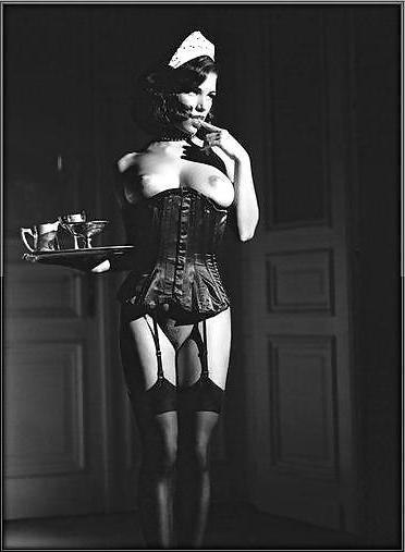 15P French Maid
