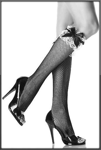 15P French Maid