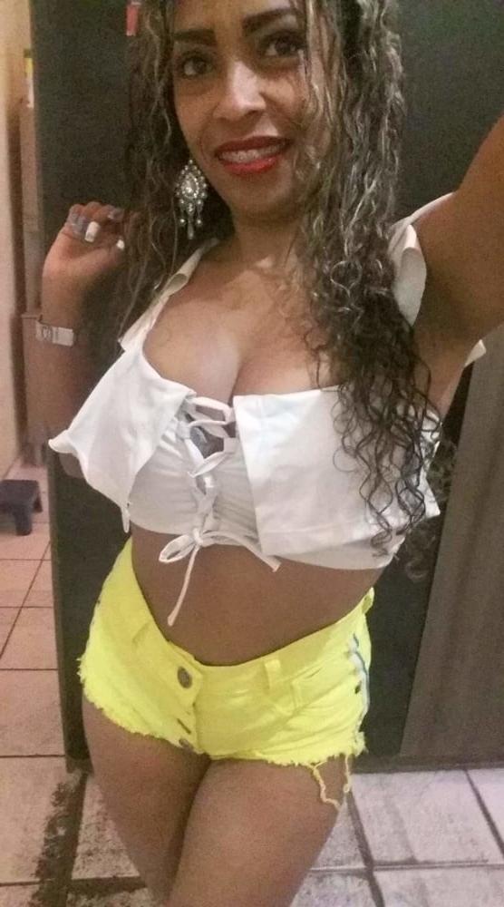 12P Fatima Rodrigues Morena sensual- insta fatima0r