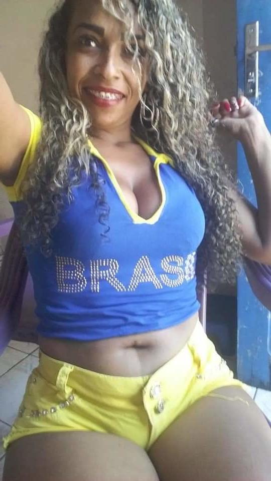 12P Fatima Rodrigues Morena sensual- insta fatima0r