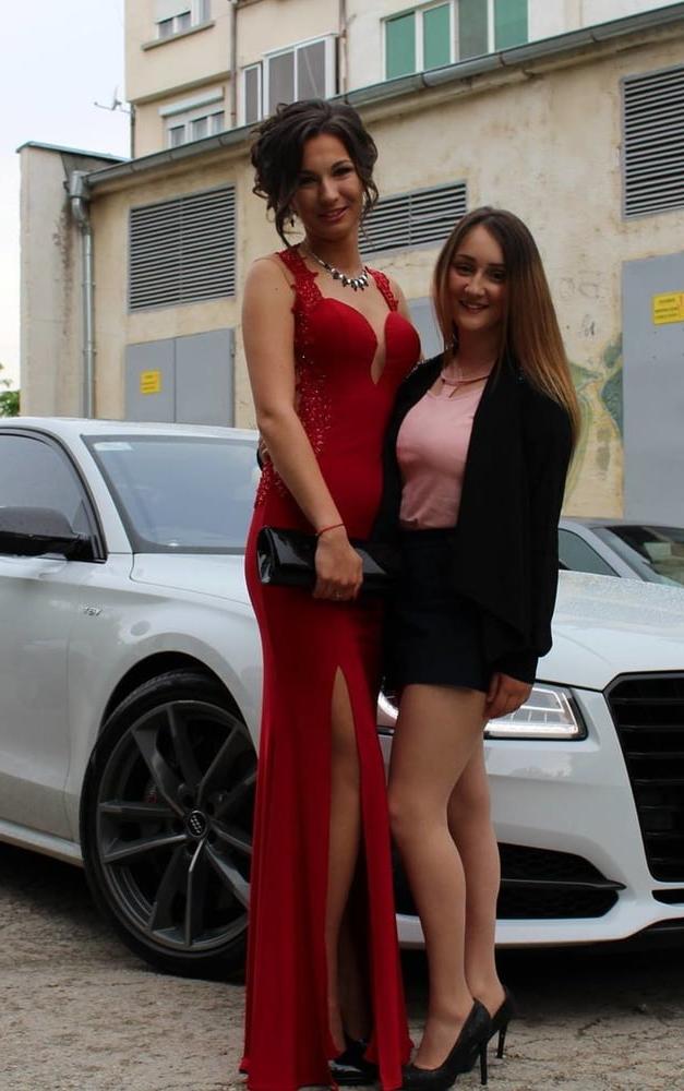 25P sexy females in tights pantyhose nylons 54