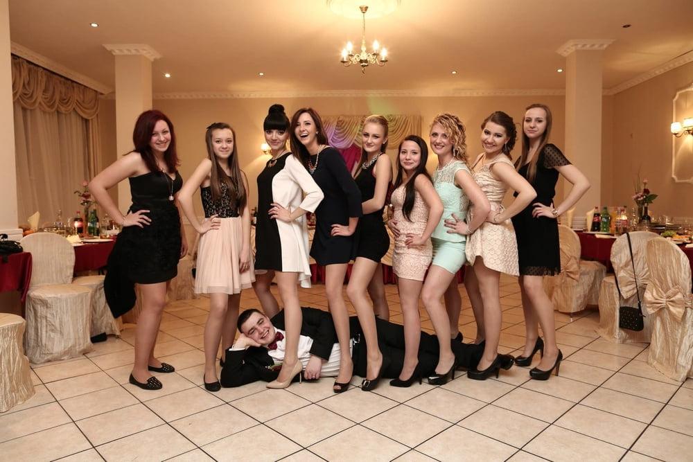 25P sexy females in tights pantyhose nylons 54