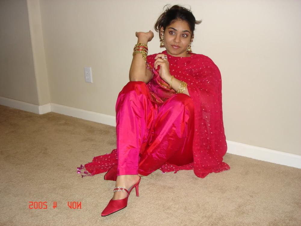 25P Satin Dress 02
