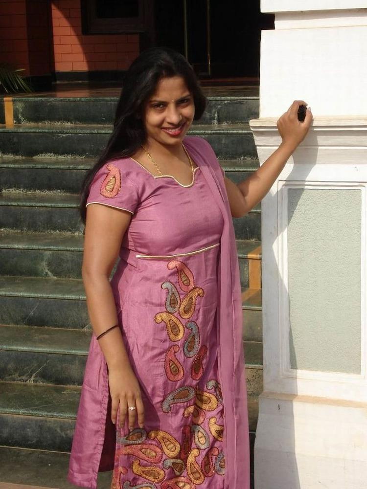 25P Satin Dress 02