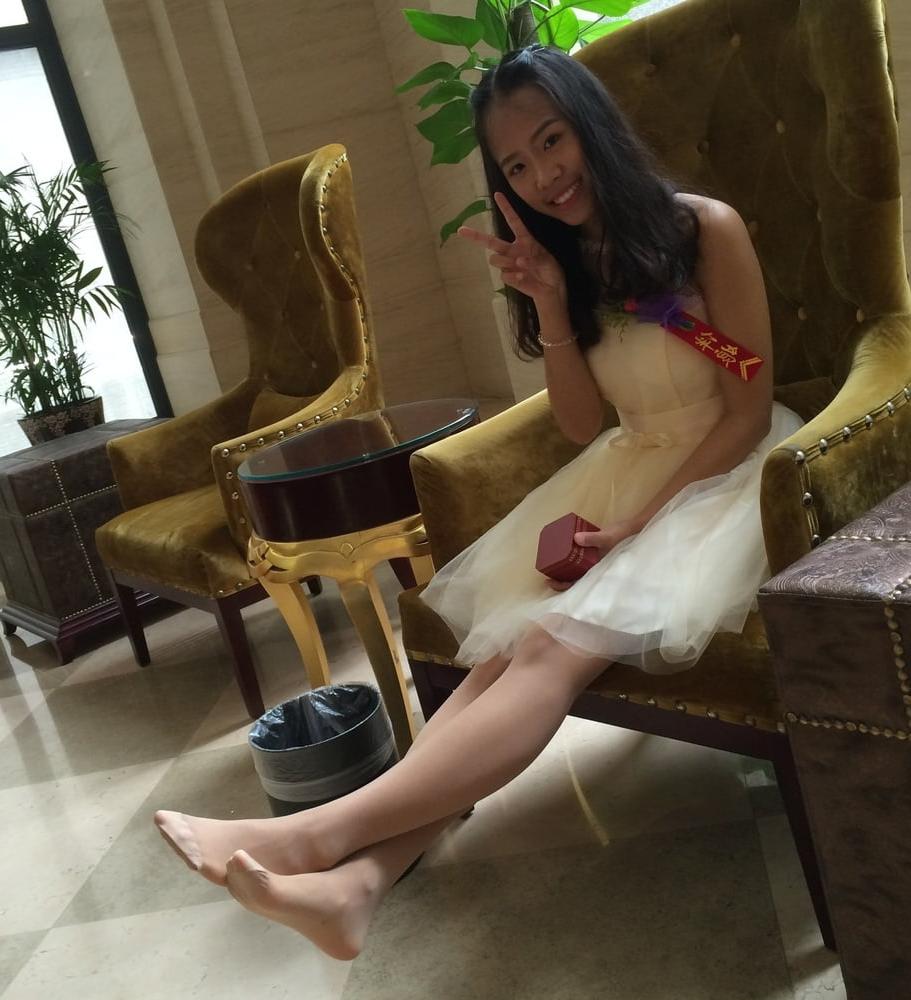 25P Asian Wives &amp; GFs in Pantyhose Part 1 of 2