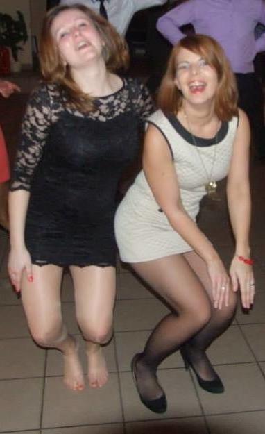 25P sexy females in tights pantyhose nylons 47