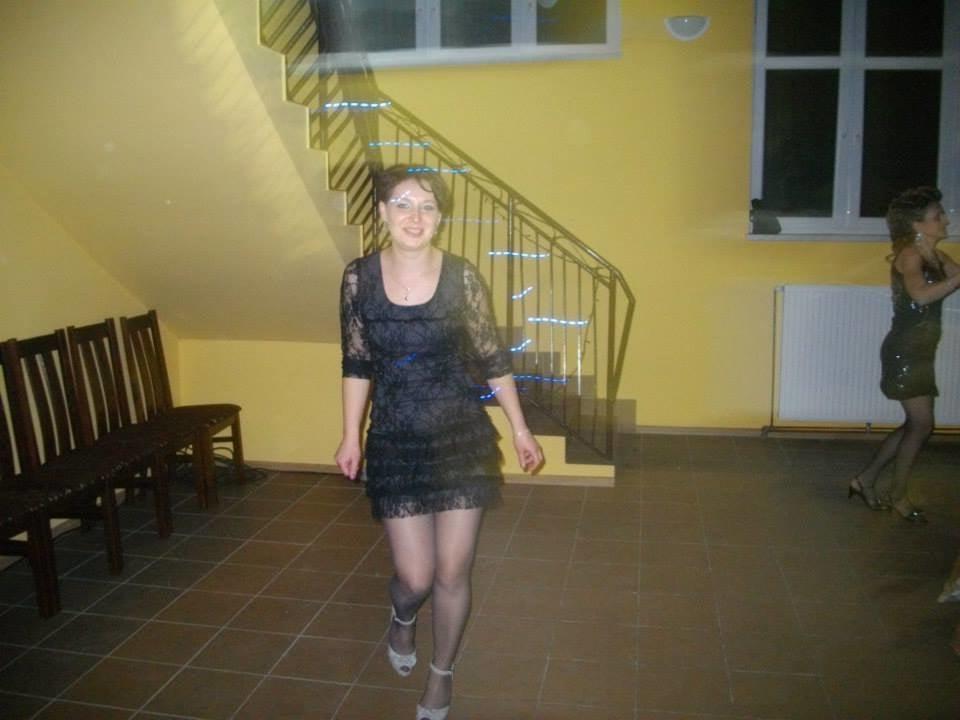 25P sexy females in tights pantyhose nylons 47