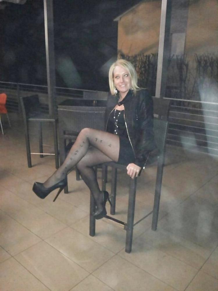 25P PANTYHOSE AMATEURS 326