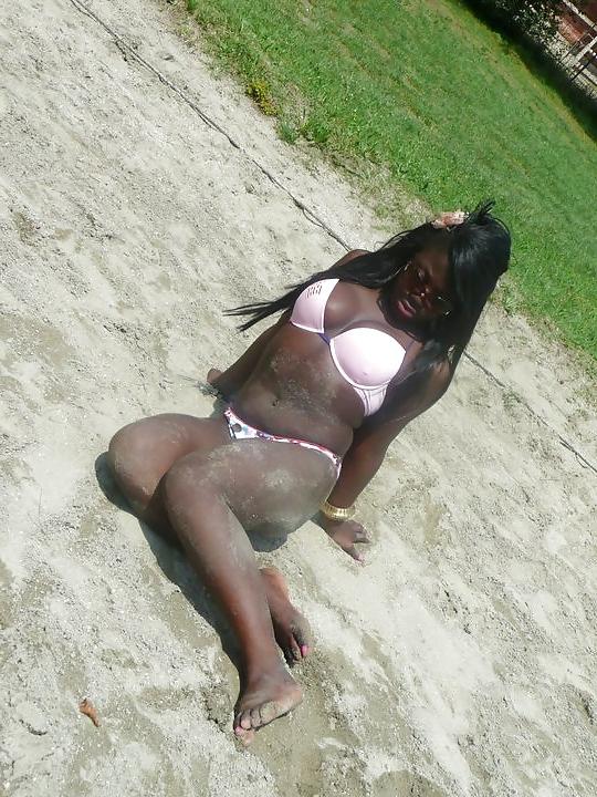 10P Xindy (swimsuit session)