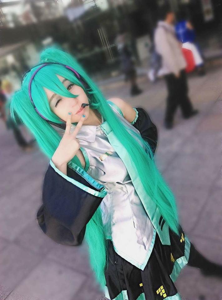 25P cosplay