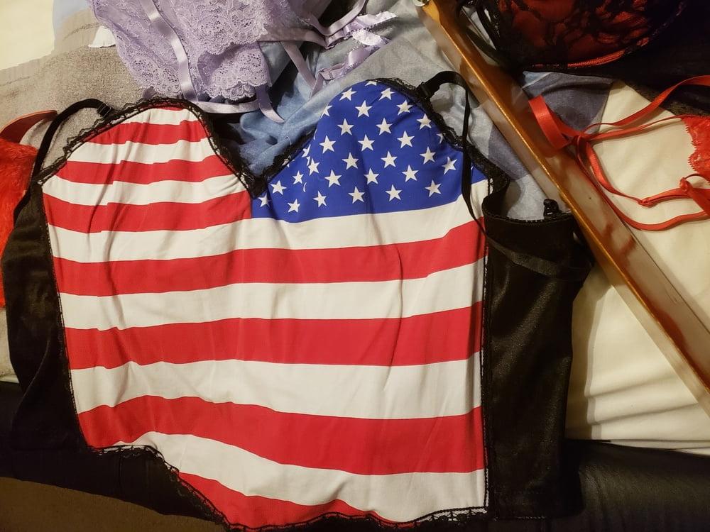 11P lingerie