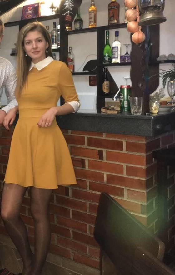 25P sexy females in tights pantyhose nylons 43