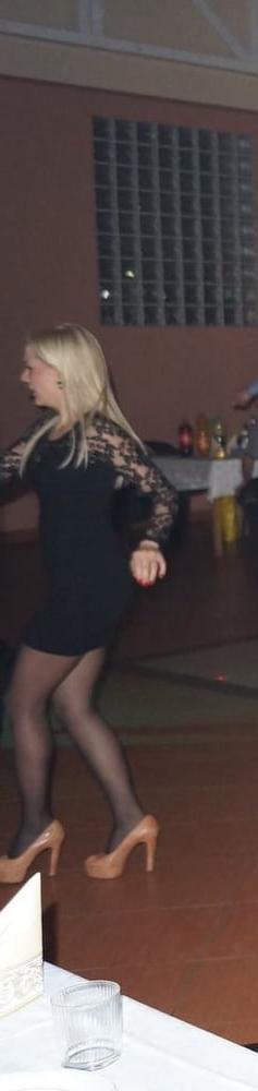 25P sexy females in tights pantyhose nylons 43