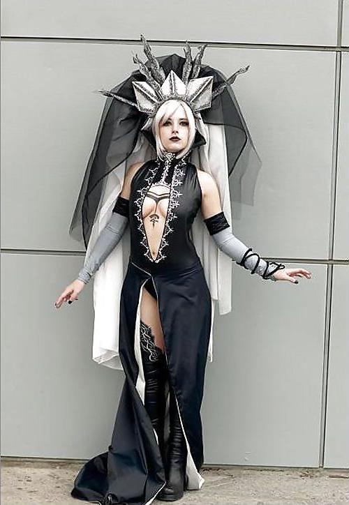 24P Sexy Cosplay Girls