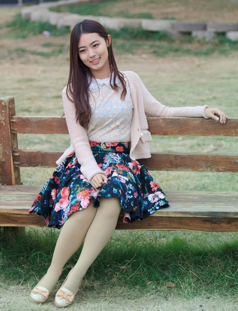 25P Asian Wives &amp; GFs in Pantyhose Part 2 of 2