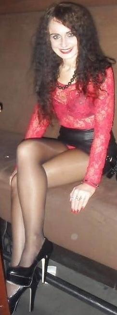 25P Upskirts pantyhose 1
