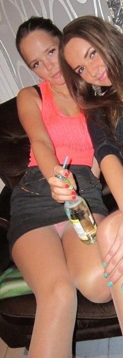 25P Upskirts pantyhose 1