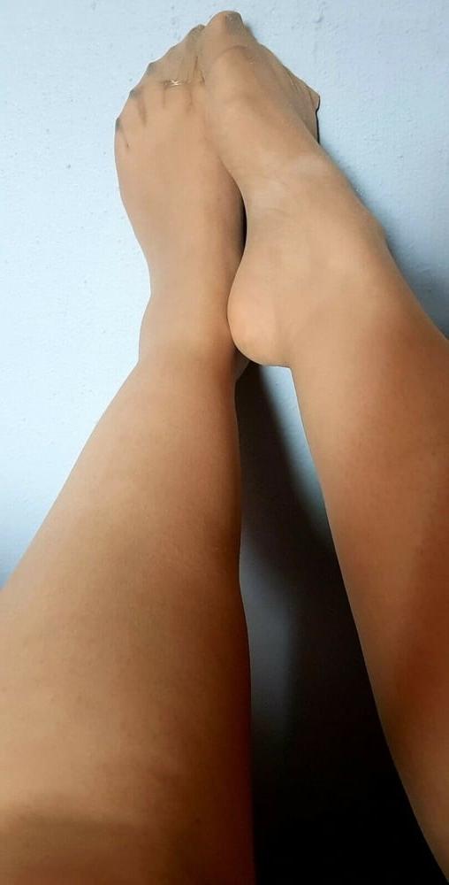 25P Amateur Pantyhose 9
