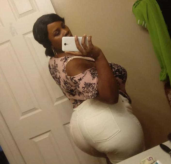 14P She Can Get The Dick 12
